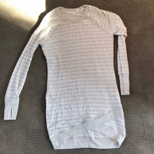 Athleta criss cross dress size XS